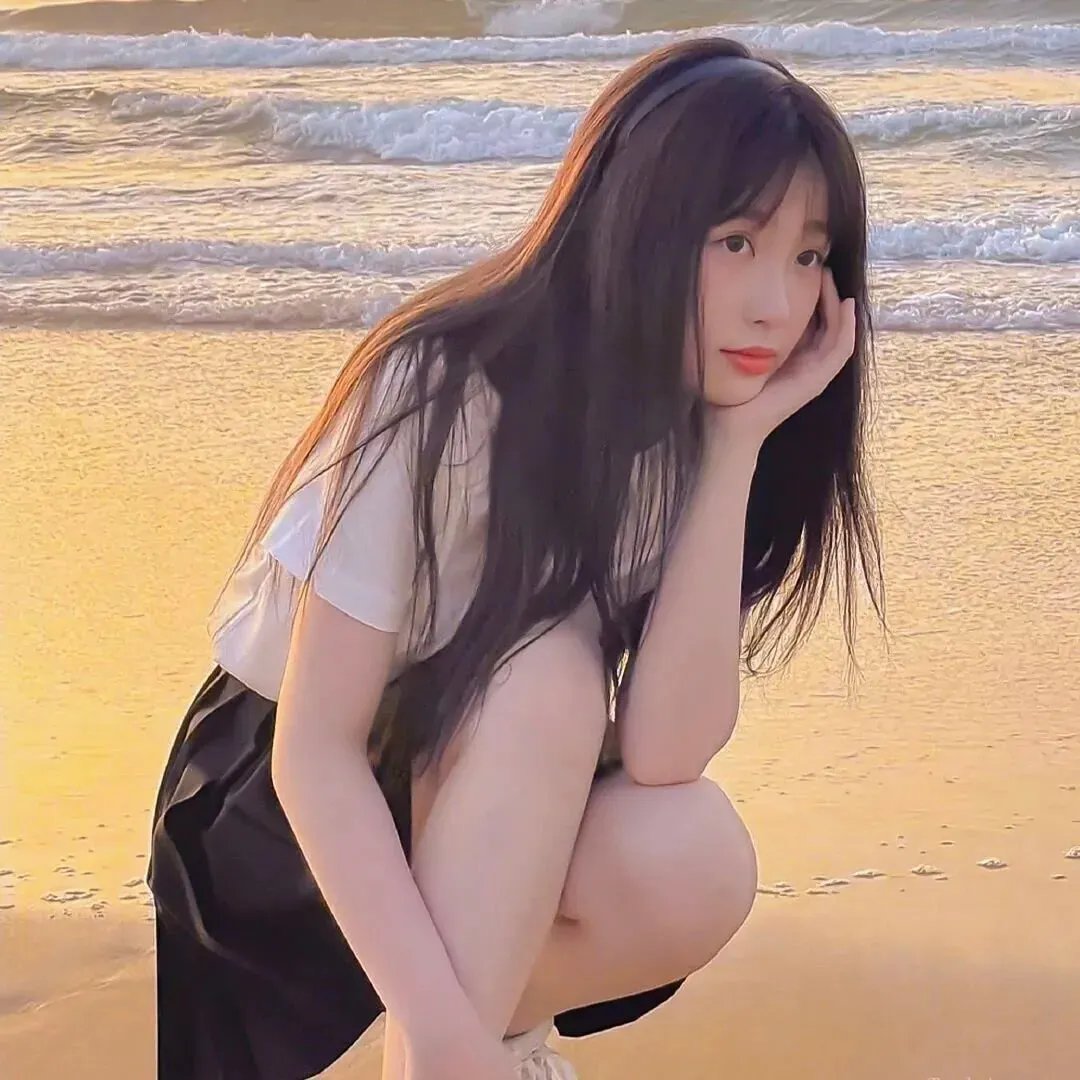 茜色如烧